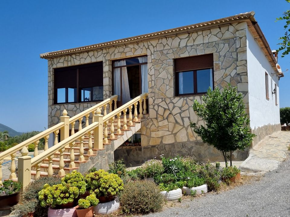 Country house for sale in El Gastor, Cadiz province € 290,000 Ref